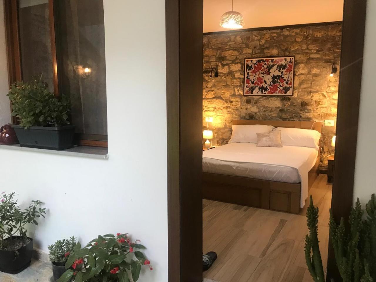 Bujtina Veritos Berat Exteriör bild